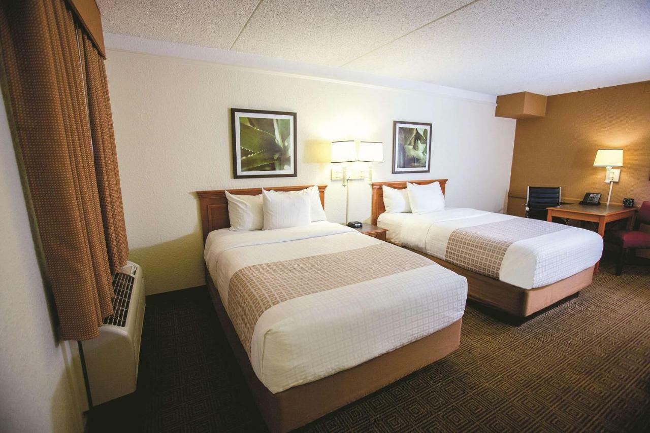 Travelodge By Wyndham Mobile Bagian luar foto